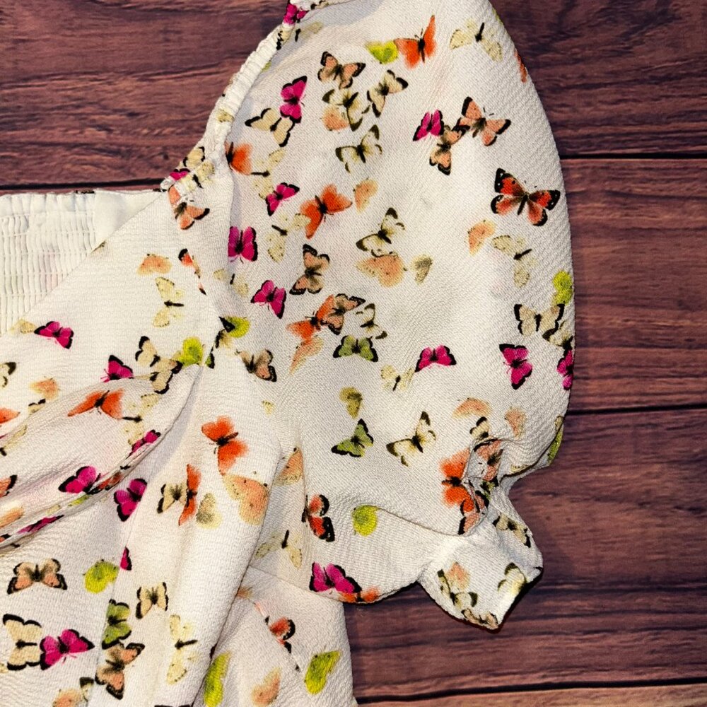 BCBG Generation Butterfly Print Crop Top - L - Puff Sleeve, Ruched Detail - Picture 6 of 11